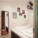Hotel Not 3*