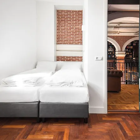 Hotel Not 3*