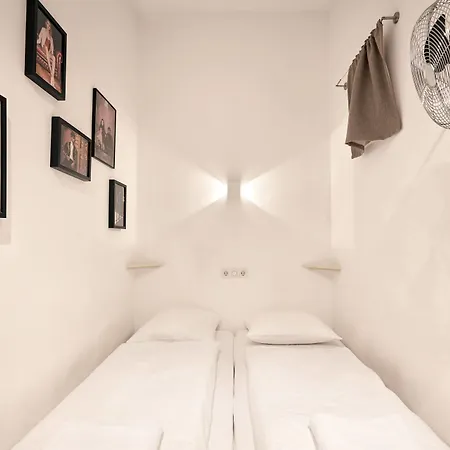 Szálloda Not Amszterdam